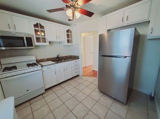 1068 E Main St APT 3, Stamford, CT 06902