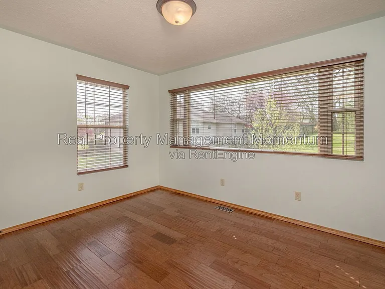 732 E Gallup Hill Rd — Photo 35