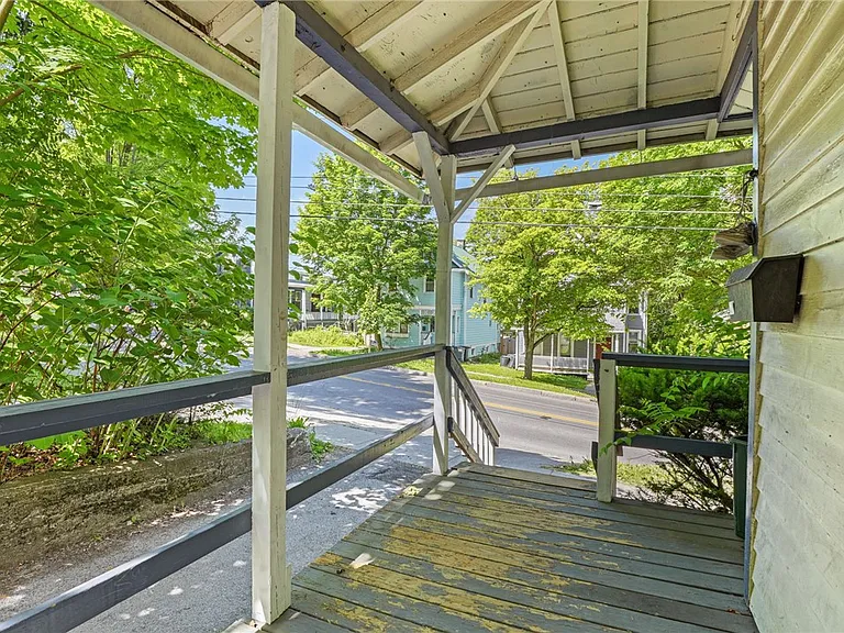 409 S Aurora St — Photo 24