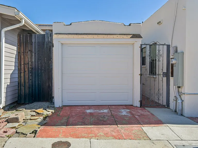 3124 B St — Photo 26