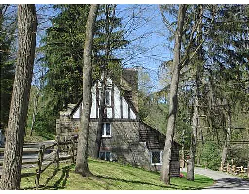 612 Squaw Run Rd E photo 1