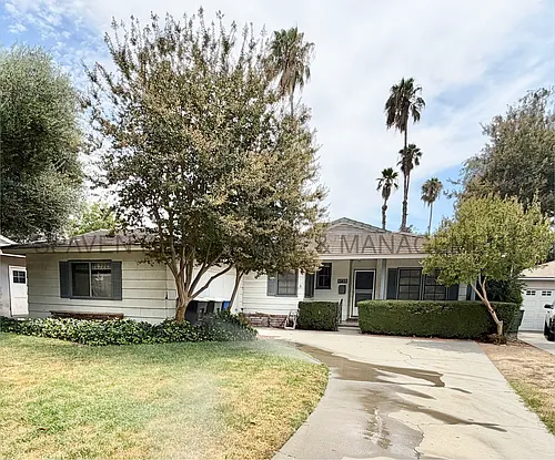4750 El Molino Ave Photo 1