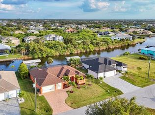 9244 Hialeah Ter, Port Charlotte, FL 33981