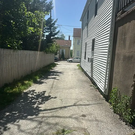 14 South St #1L — Photo 34