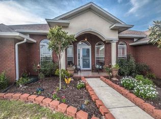 10120 Nichols Lake Rd, Milton, FL 32583