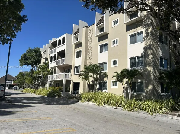7701 Camino Real #A419, Miami, FL 33143
