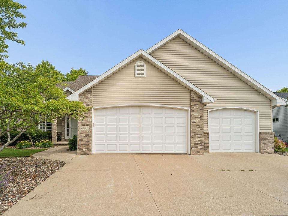 1st image of 4226 E Appleseed Dr