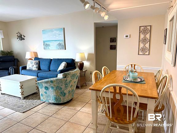 2nd image of 375 Plantation Rd #5712