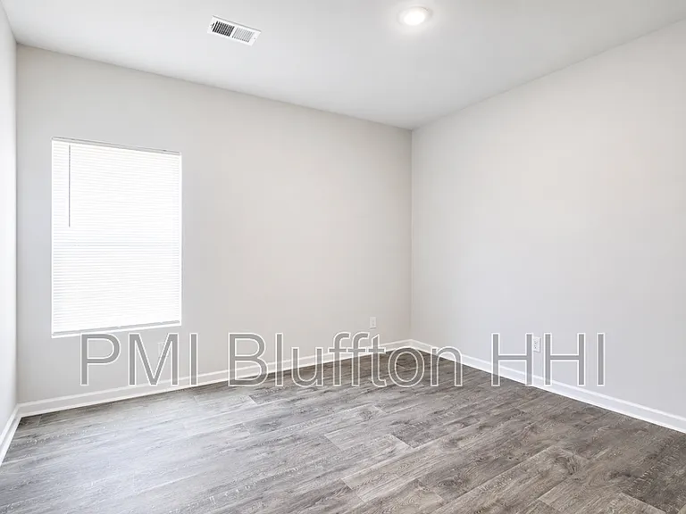 118 Hydrangea Way — Photo 12