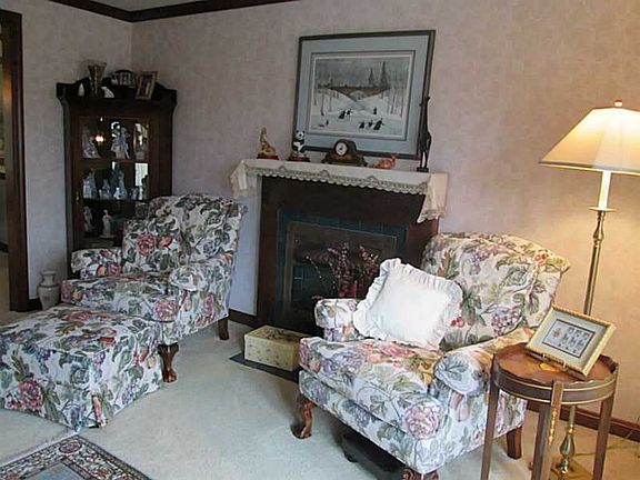 5th image of 106 Fairway Dr