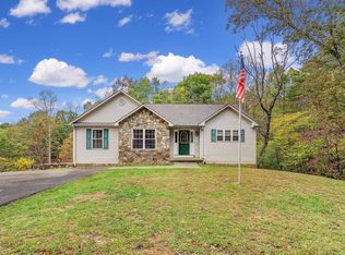 6220 Breckinridge Mill Rd, Fincastle, VA 24090
