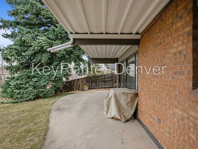 11755 W 17th Ave — Photo 13