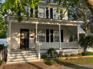 108 Pollock St, Beaufort, NC 28516