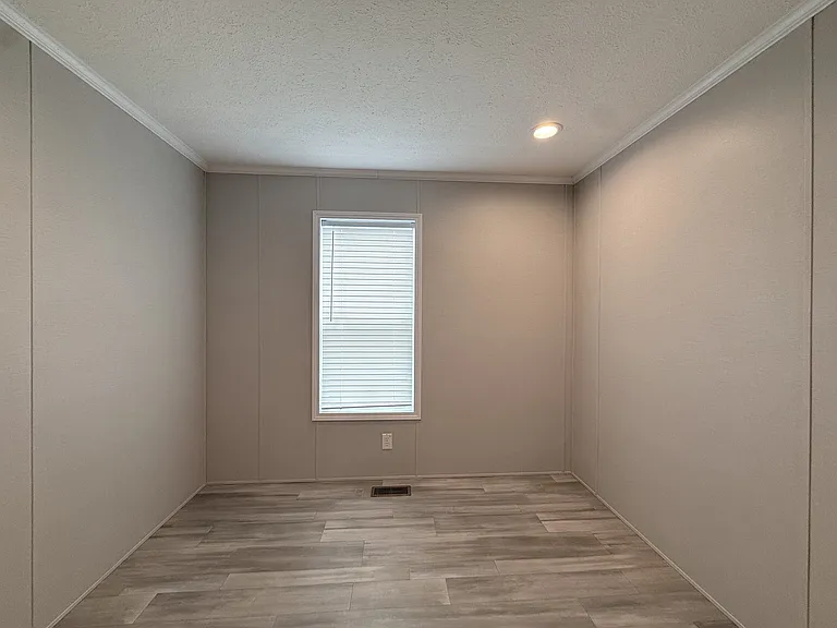 29800 Guilford Cir #168 — Photo 15
