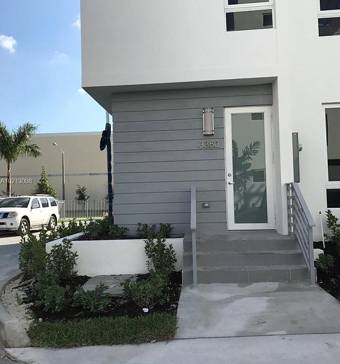 1st image of 3380 NW 91st Ave