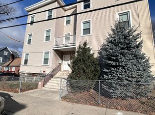 10 Elizabeth St #3, Mattapan, MA 02126