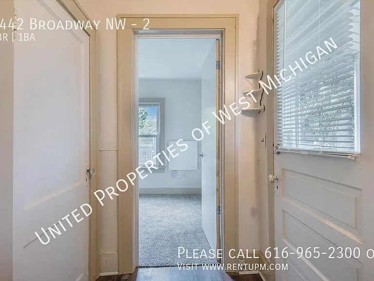 1442 Broadway Ave NW #2 — Photo 11