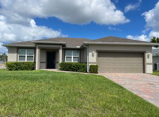 1823 NW 20th St, Cape Coral, FL 33993