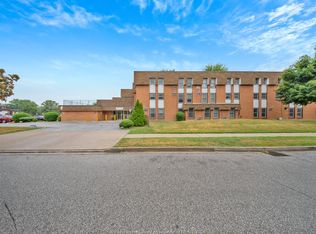 6211 Thornberry Cres #250, Windsor, ON N8T3A5