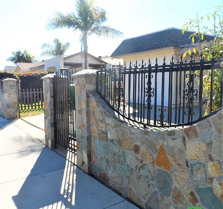 1st image of 379 Calle Montecito