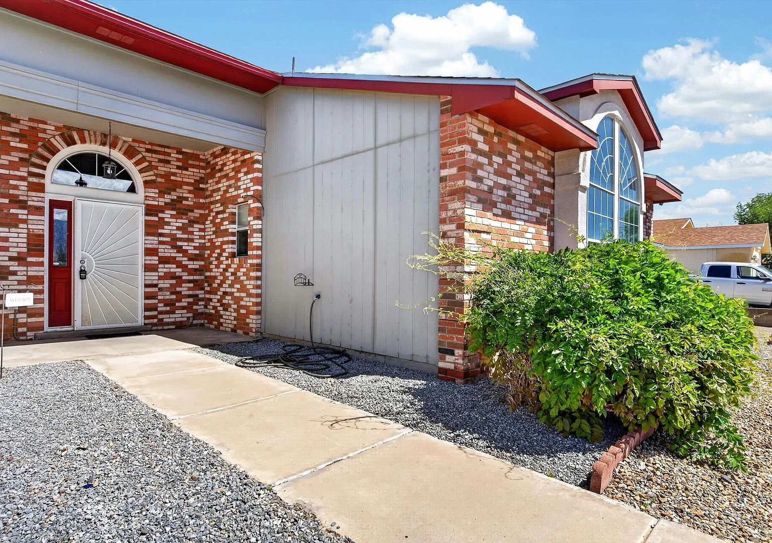 4 Bedroom Single Story Home Available Near Hwy 528 & Idalia Rd NE in Rio Rancho! — Photo 4