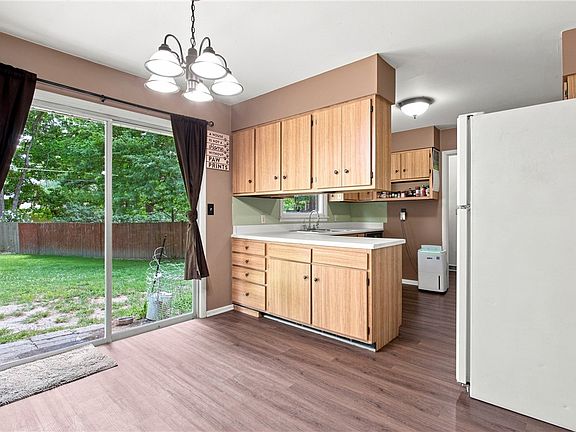 5th image of 505 Ashby Dr