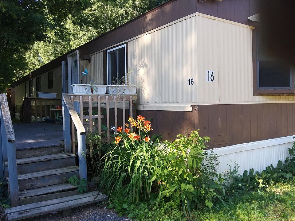 2nd image of 4311 Schofield Ave Lot 16