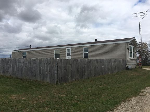 4th image of 19066 W Newcosta Ave