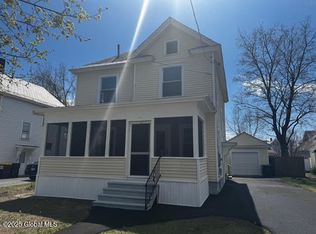 16 5th St, Glens Falls, NY 12801