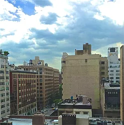 Rented by R New York