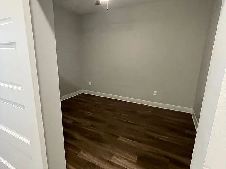 Mill One Apartments — Photo 9