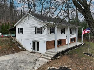 470 Oak Hollow Rd, Red Lion, PA 17356
