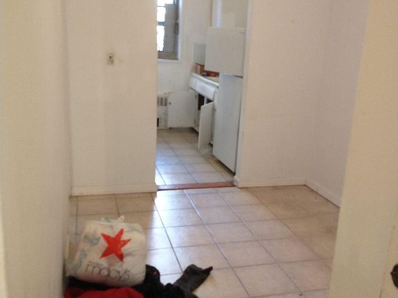 5th image of 143-40 Roosevelt Ave Floor 1