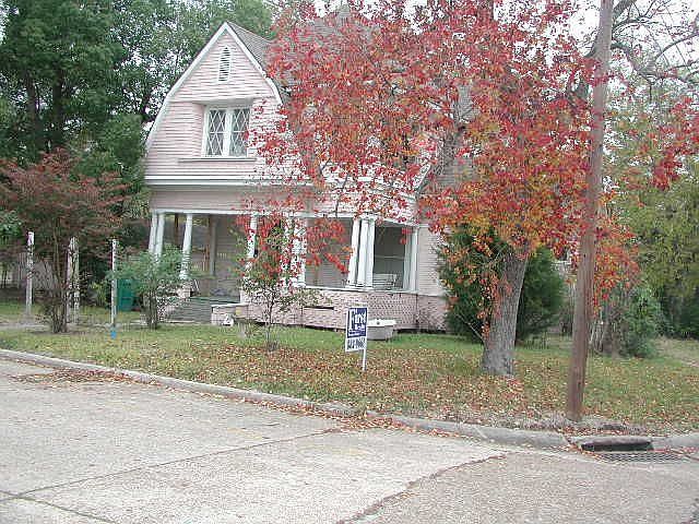 1st image of 1102 W Orange Ave