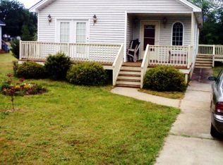 206 Rebecca Dr, Greenwood, SC 29646