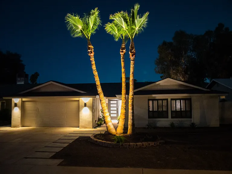 11202 S Shoshoni Dr — Photo 4