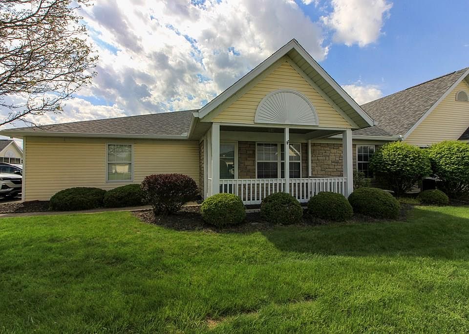1st image of 701 Villa Dr