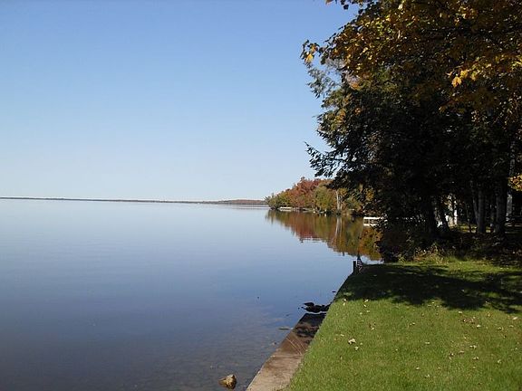 2nd image of 365 Sunset Beach Dr
