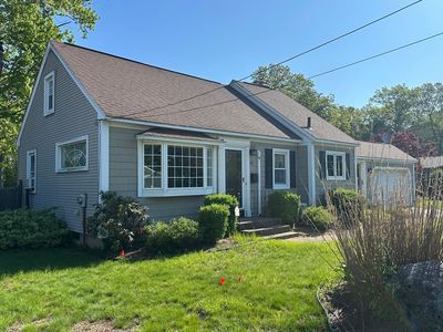 83 Memorial Dr, Feeding Hills, MA, 01030
