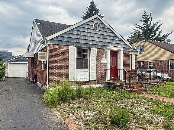 2nd image of 34 Fairfield Lane