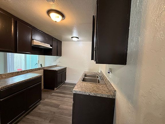 4th image of 7218 Kelley Dr #7220