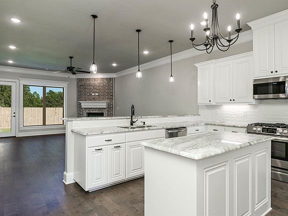 4th image of 4116 Sonoma Ln