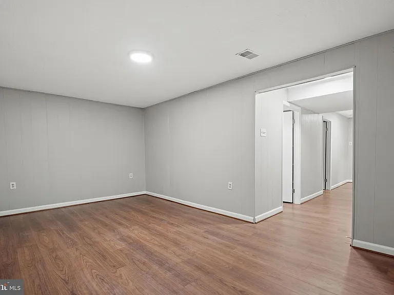5863 Jacksons Oak Ct — Photo 28