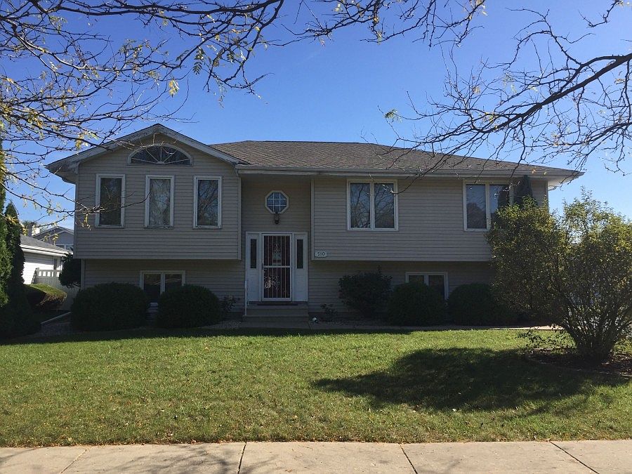 1st image of 510 Whiteside Dr
