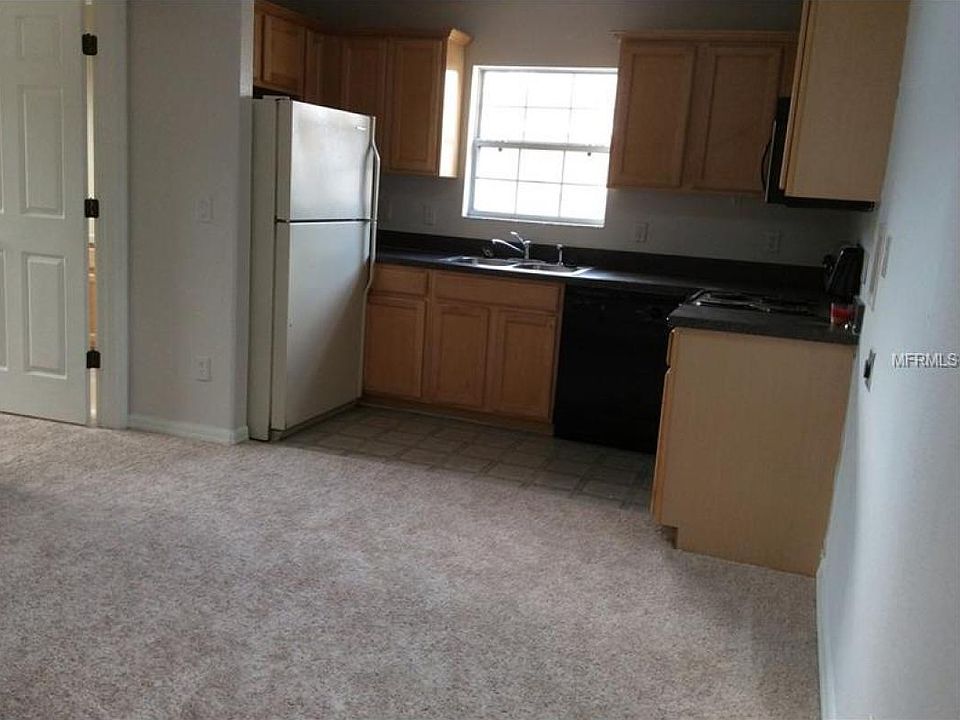 2nd image of 14731 Clarkson Dr
