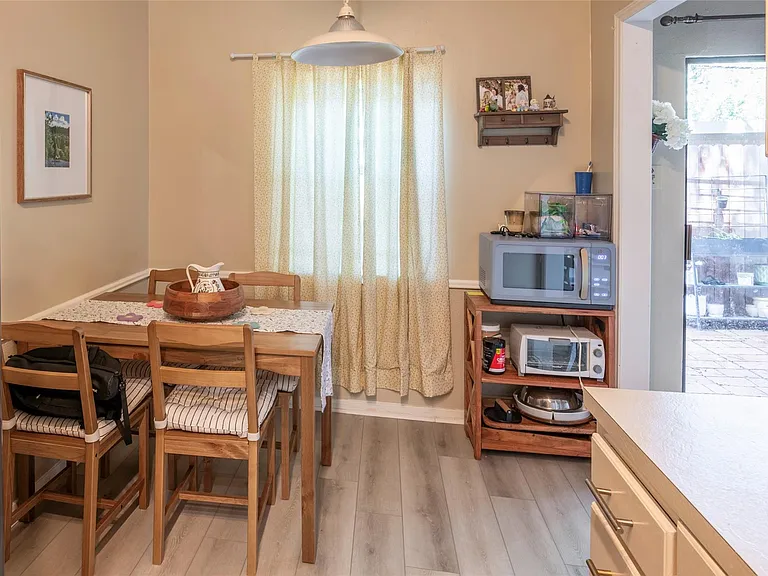 3729 Wakeforest St — Photo 9