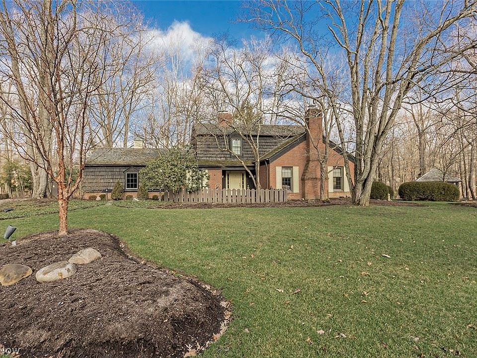 1st image of 8668 Hollis Ln