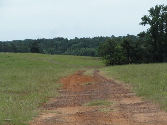 1st image of 212 Cross Park