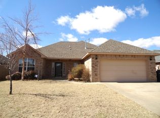 3609 Notting Hill Dr, Moore, OK 73160