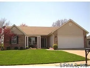 1913 Applegate Ln photo 1